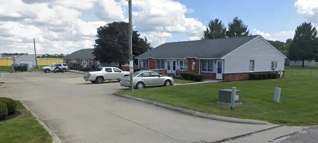 Building Photo - 1045 Halbedel St