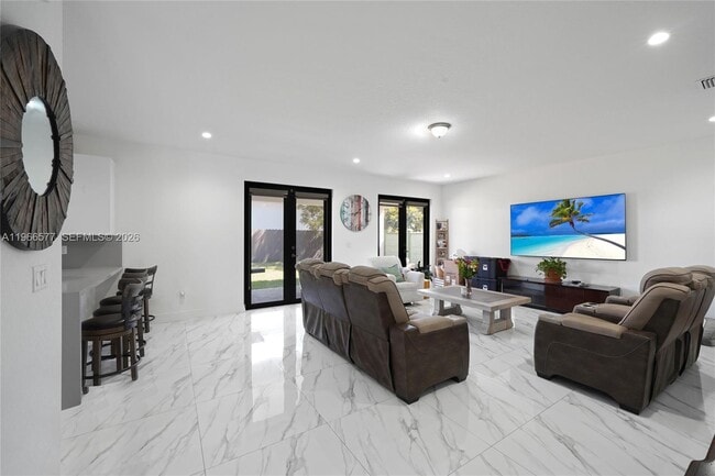 Building Photo - 2165 SW 145th Ave