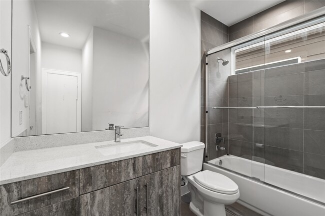 Building Photo - 6819 Rocinante Ln