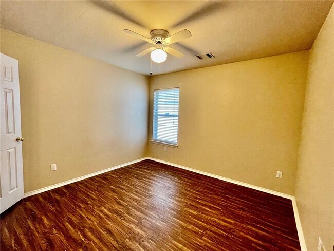 Building Photo - 1206 Brighton Bend Ln
