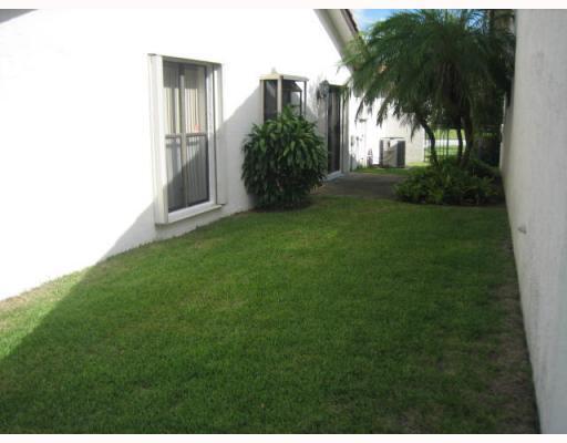 Building Photo - 7698 Solimar Cir
