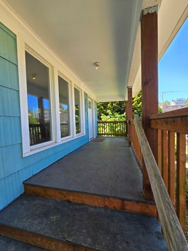 Building Photo - Aberdeen - updated 3 bedroom, 1.5 bath home for RENT!