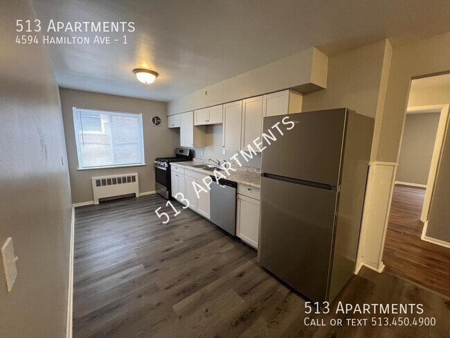 Building Photo - 4594 Hamilton Ave