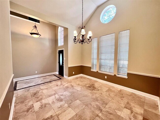 Building Photo - 16902 Sandy Reef Ct