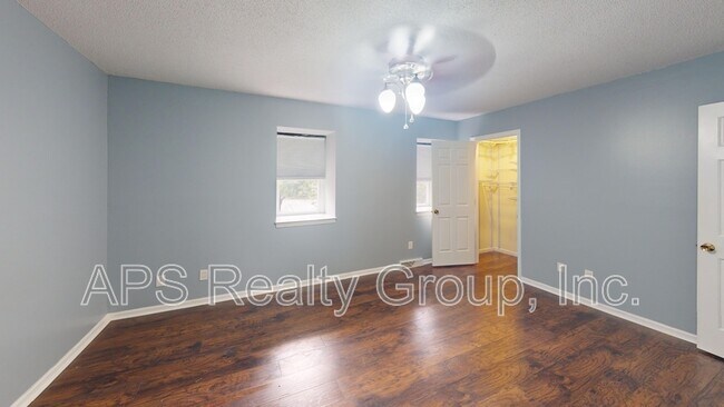 Building Photo - 533 Culpepper Ct