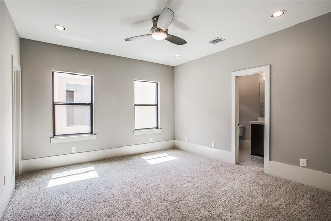 Building Photo - 5506 Petty St