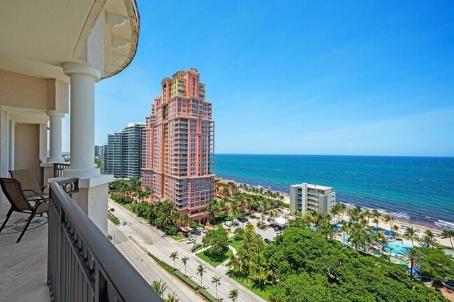 Building Photo - 2011 N Ocean Blvd