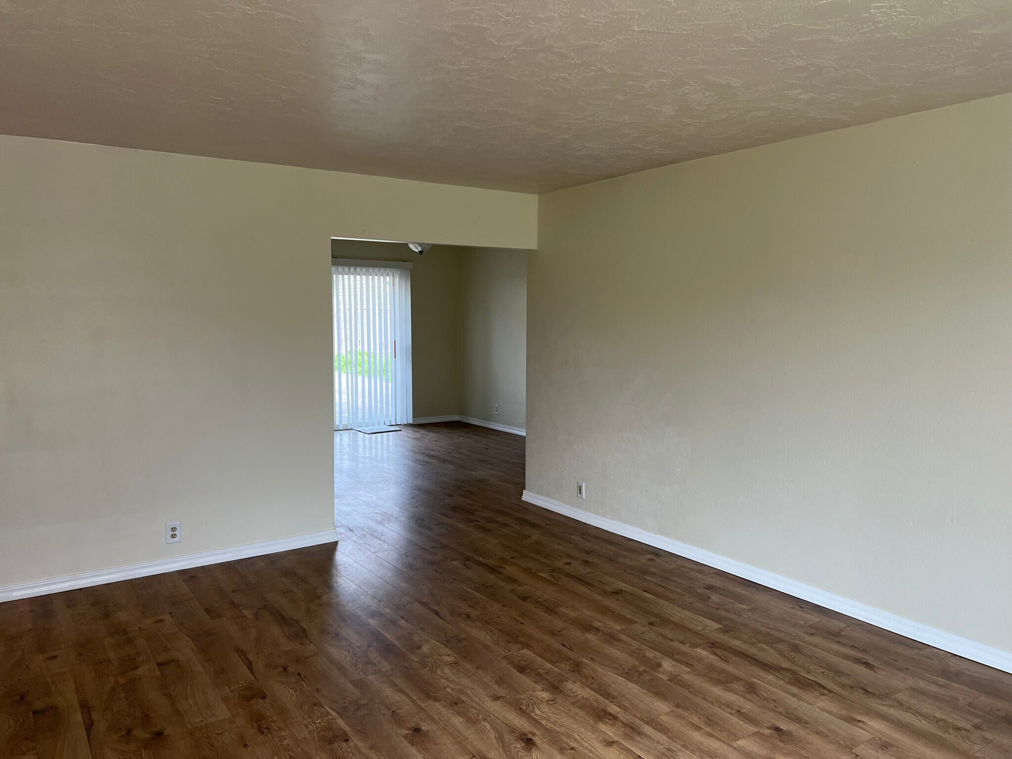 Building Photo - 412 NW F St