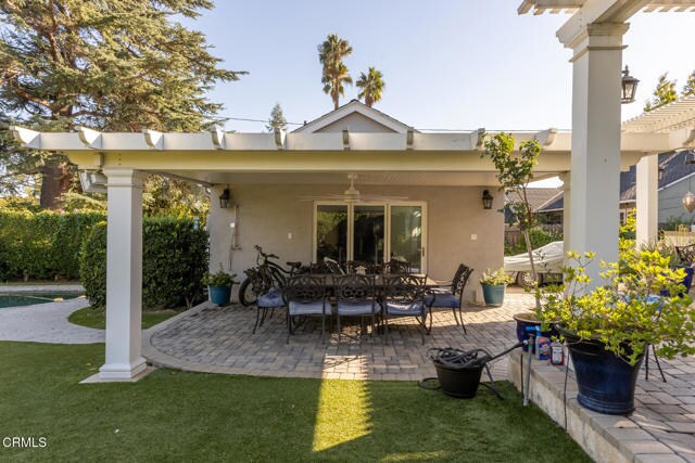 Building Photo - 4816 Indianola Way