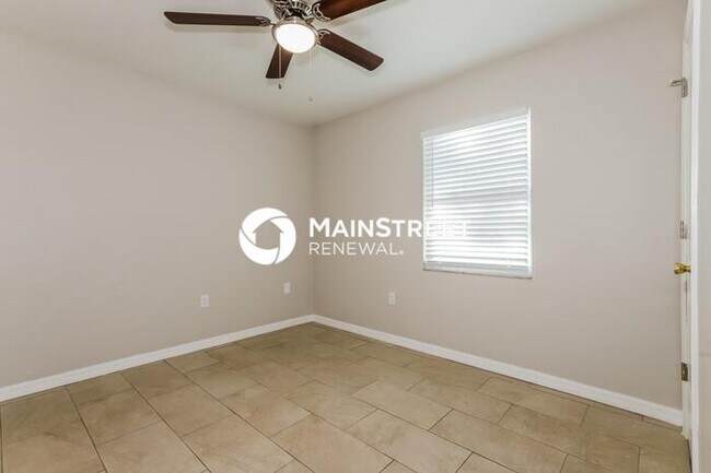 Building Photo - 3 Bedroom Pet-Friendly Home in Bartow, FL with Main Street Renewal