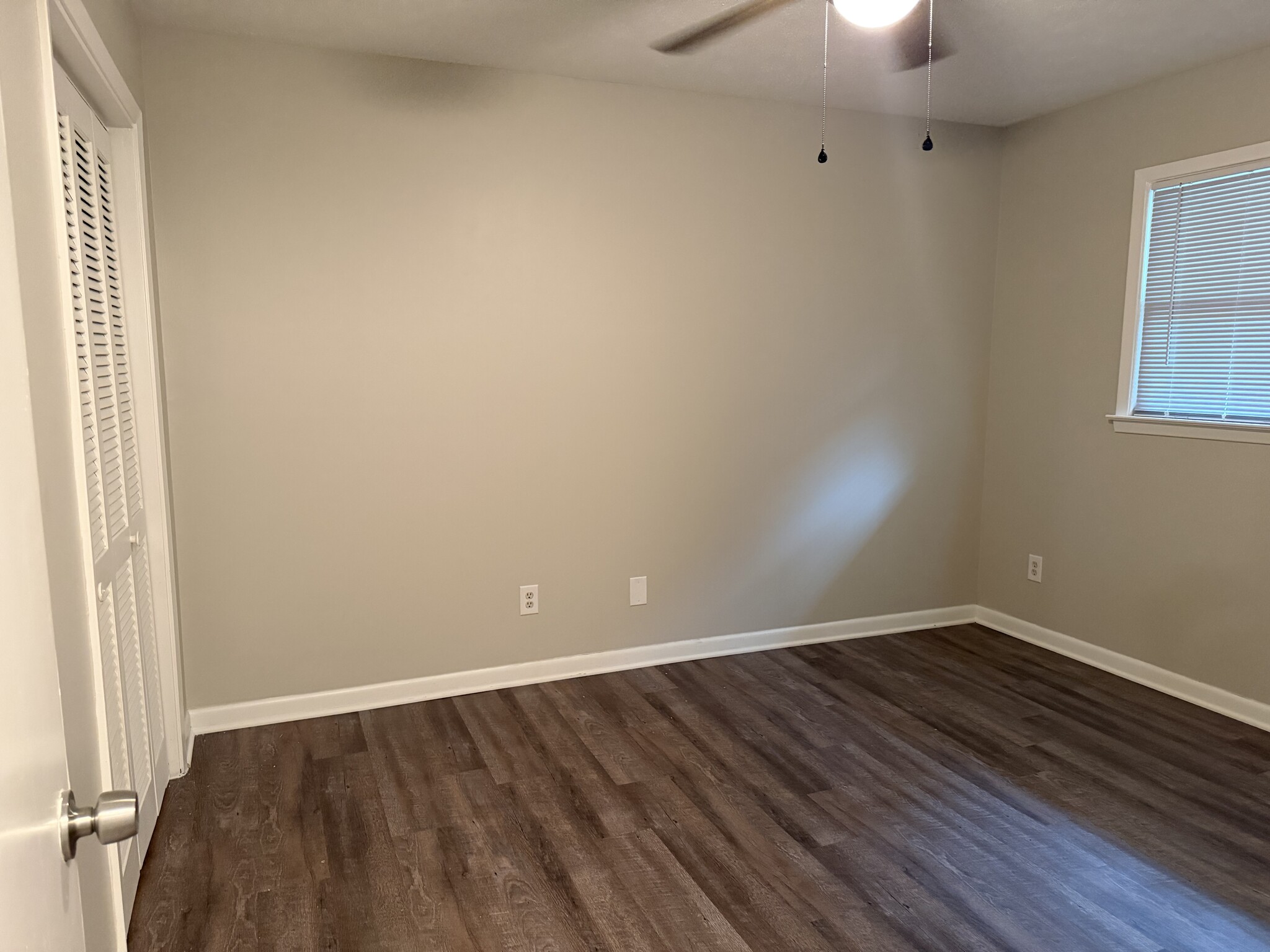 Room - 92 Brannan St