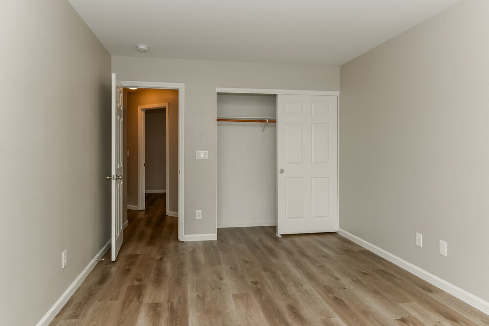 Building Photo - 3409 Greenwood Springs Dr