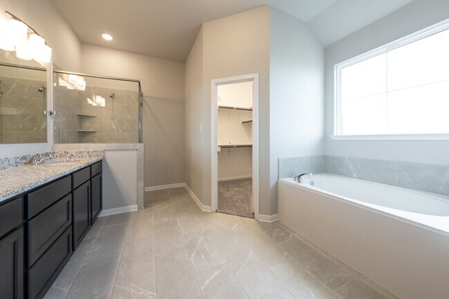 Building Photo - 3 Bed|2 Bath- with Study in Belton ISD