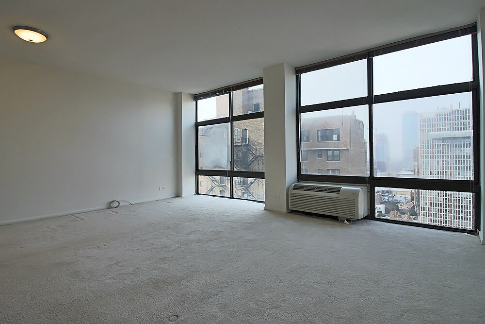 Building Photo - 74 E Scott St