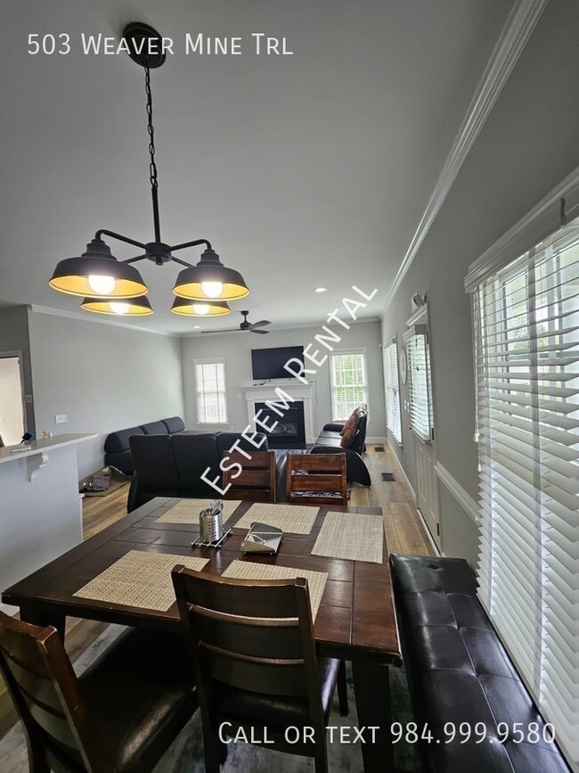 Building Photo - 503 Weaver Mine Trail