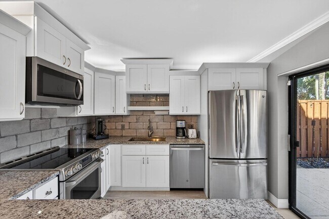 Building Photo - 112 Ocean Cove Dr