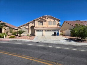 Building Photo - Don’t wait for summer, your pool home is ready now!!! 4 Bedroom, NW Las Vegas