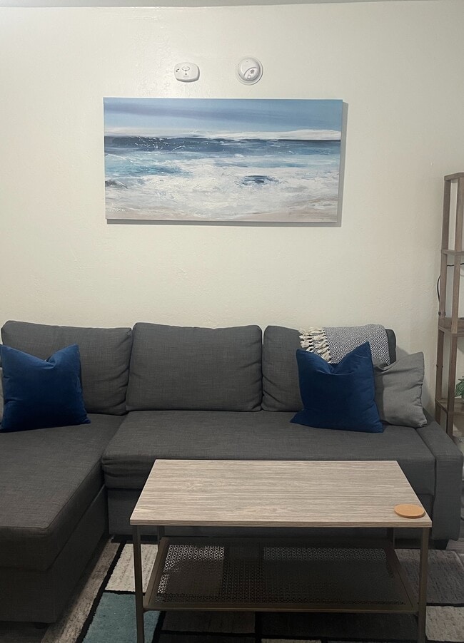 Building Photo - Main Street Apartments