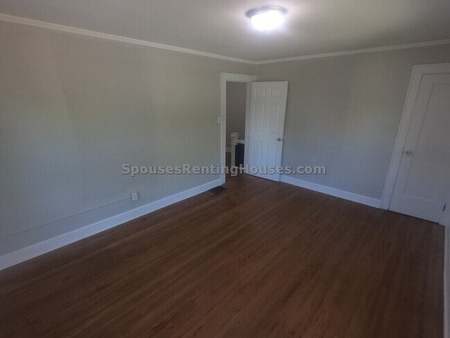 Building Photo - 377 S Emerson Ave