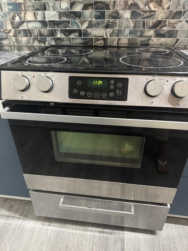 Building Photo - 20818 San Simeon Way