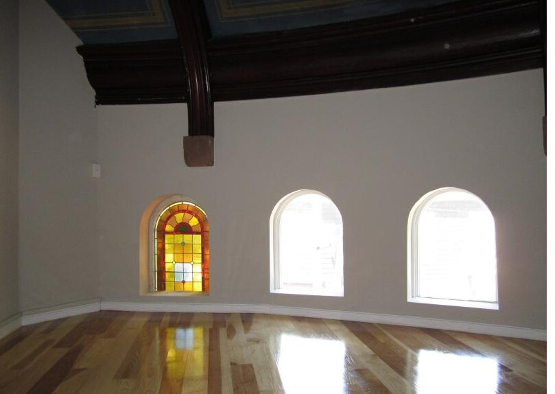 Building Photo - 27 Bow St