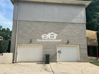 Building Photo - 839 Linbard Ln