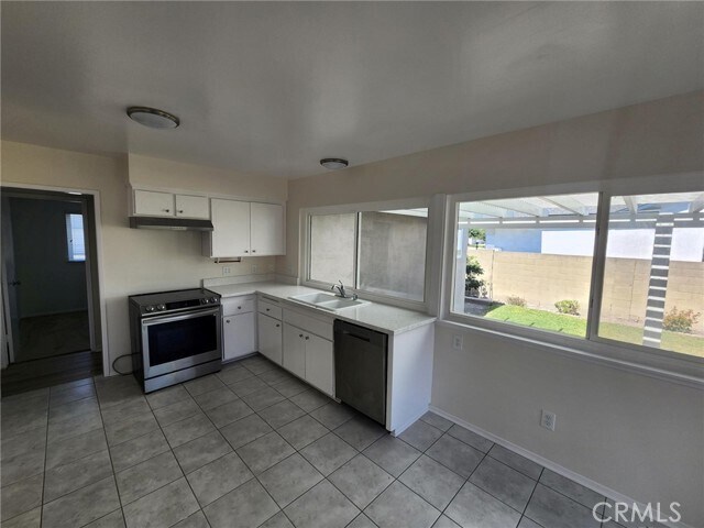 Building Photo - 5641 Tilburg Dr