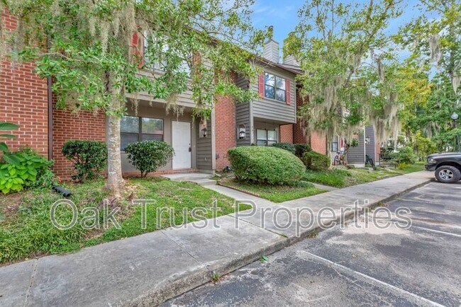 Building Photo - 593 Travelers Blvd