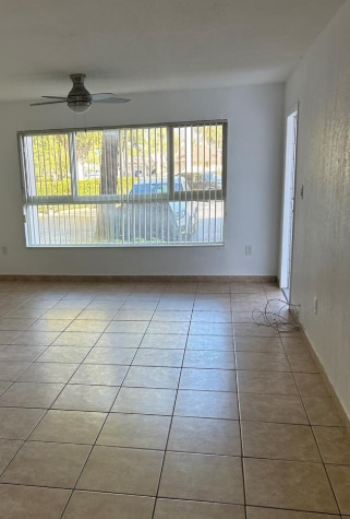 Building Photo - 7450 Miami Lakes Dr