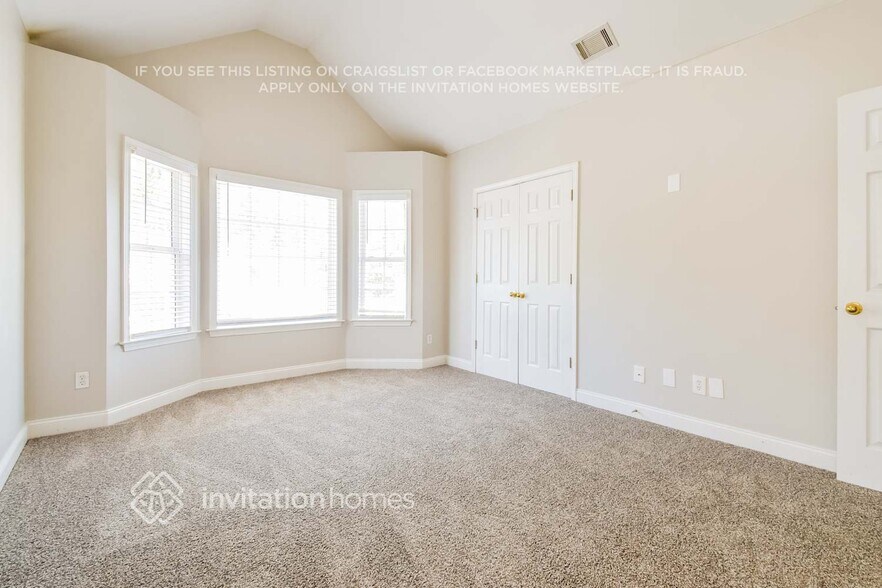 Building Photo - 6617 Destiny Dr SE