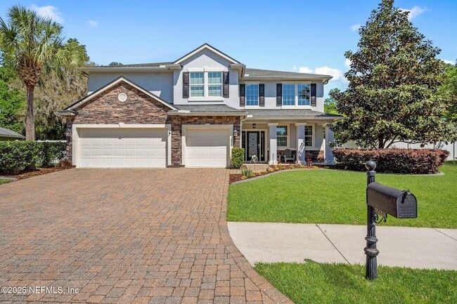 Primary Photo - 11725 Paddock Gates Dr