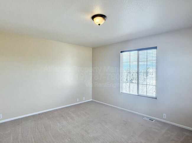 Building Photo - 6466 Lasso Grande Point