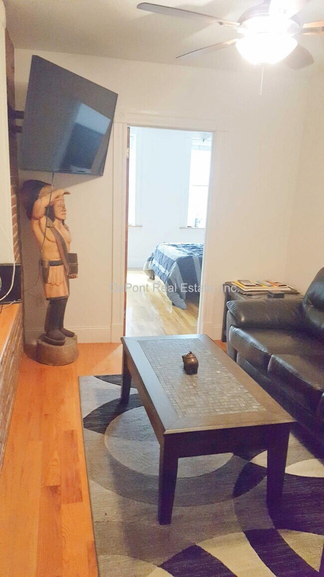 Building Photo - 2 bedroom in Boston MA 02113