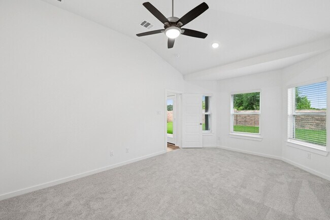 Building Photo - 5847 Sunrise Btm Ln