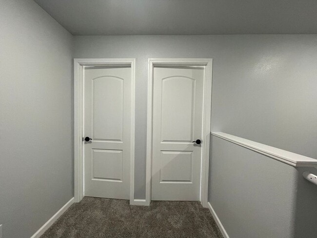 Building Photo - New Energy Efficient Constuction!