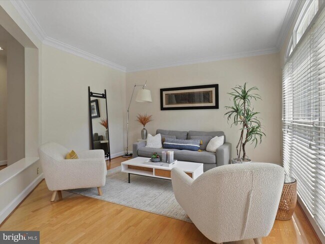 Building Photo - 12501 Ashleigh Oaks Ct