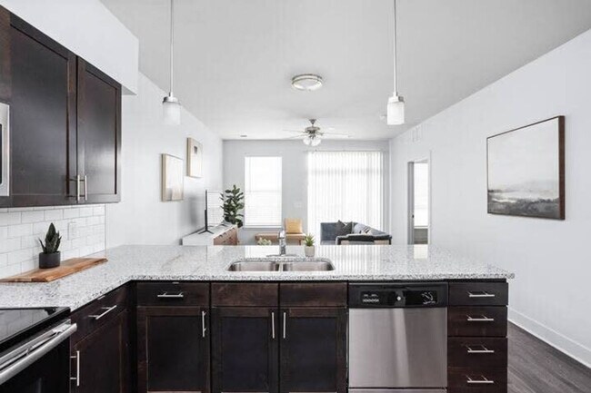 Building Photo - 8510 Westfield Blvd