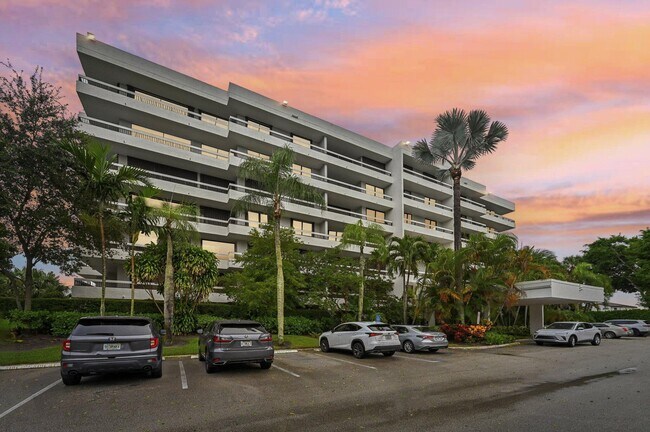 Building Photo - 23200 Camino Del Mar
