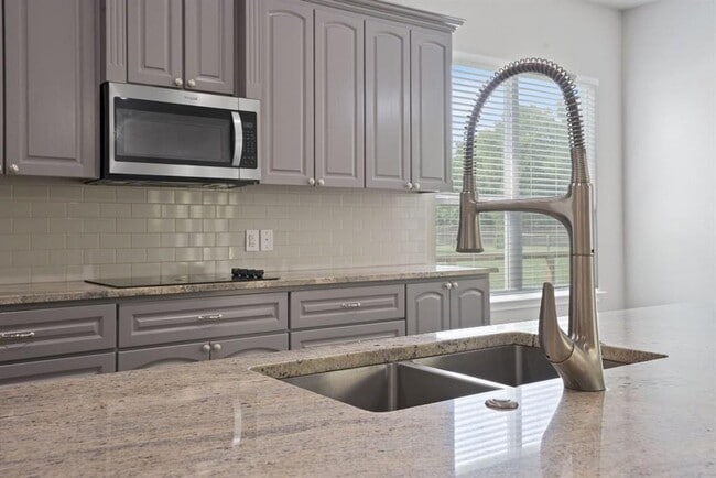 Building Photo - 130 Koele Ct