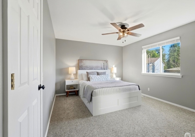 Building Photo - 20505 66th Dr NE