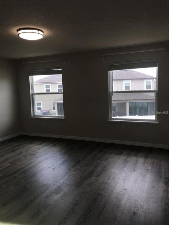 Building Photo - 2504 Amati Dr