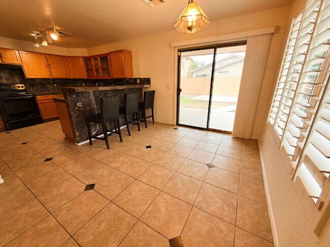 Building Photo - Spacious Single-Story Home with Open Layout & 2-Car Garage