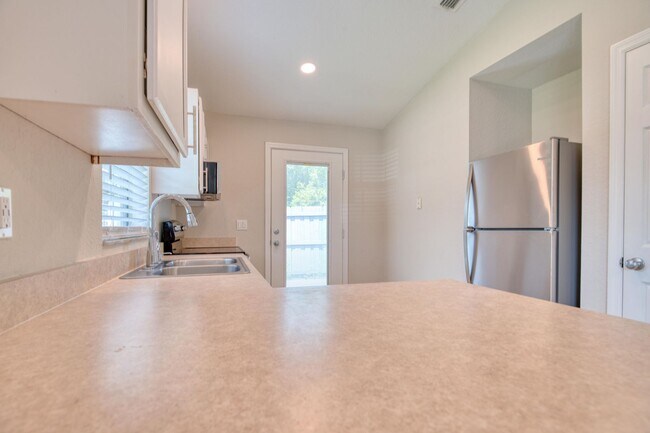 Interior Photo - Castle Apartments