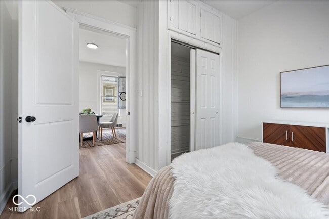 Building Photo - 1741 S State Ave