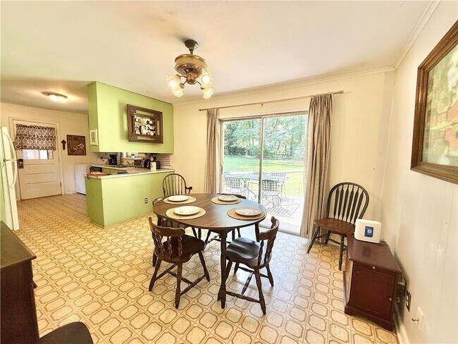Building Photo - 3042 Hudson Ct