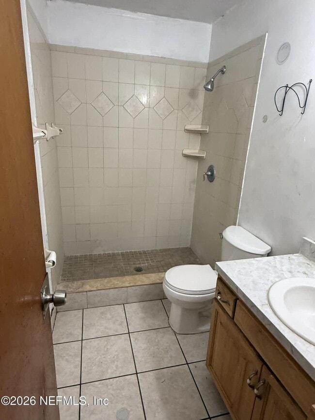 Building Photo - 120 Kelly Smith School Rd