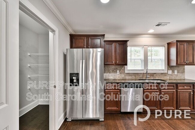 Building Photo - 1074 Acacia Ln