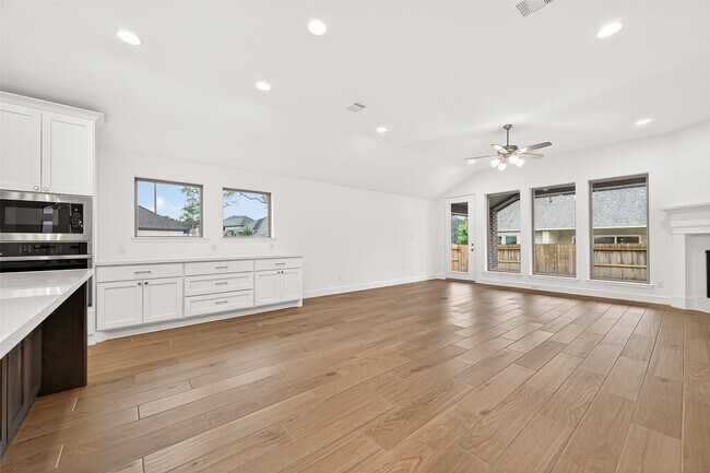 Building Photo - 29731 Brushy Gables Dr