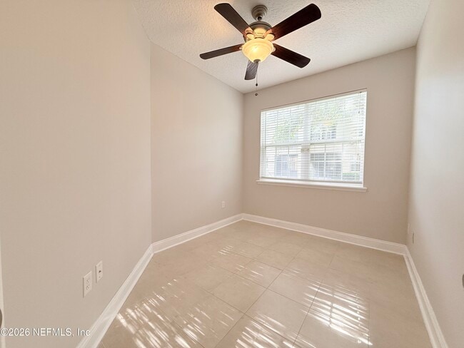 Building Photo - 12301 Kernan Forest Blvd