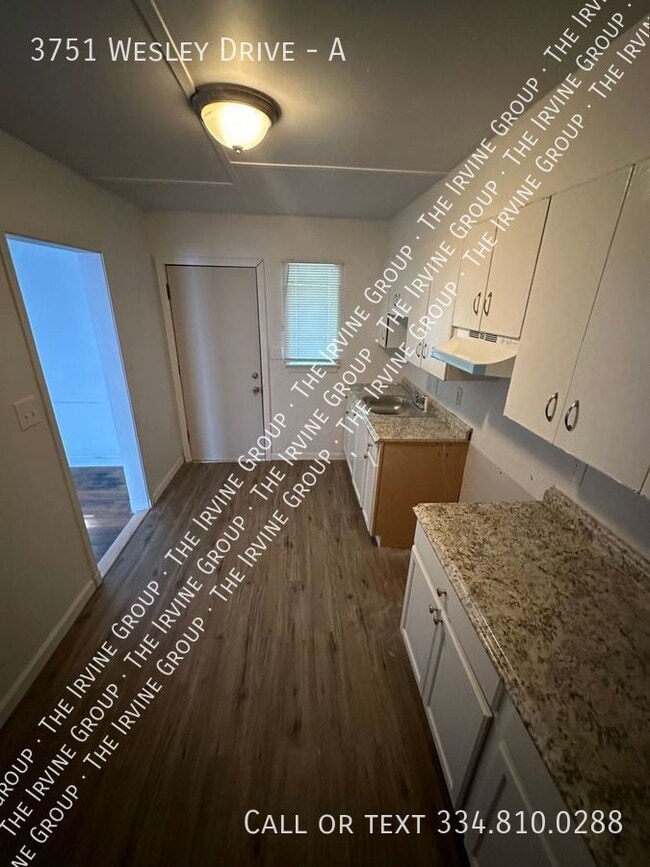 Building Photo - 3751 Wesley Dr